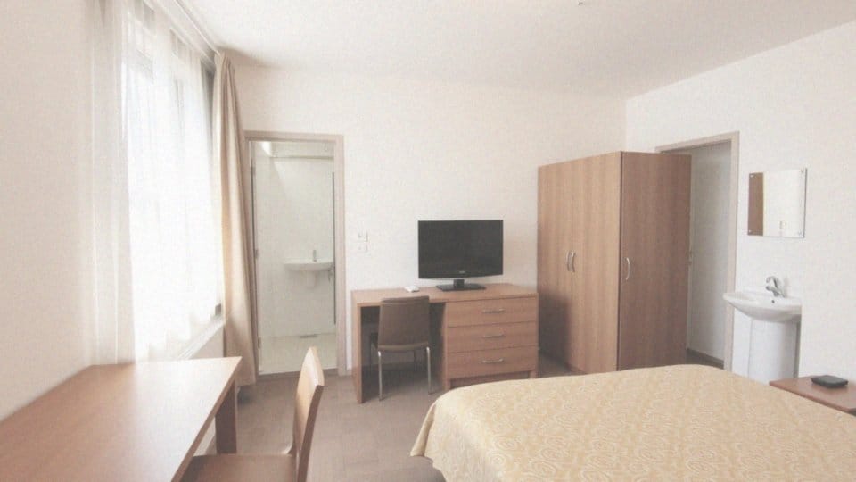 Jakie udogodnienia oferują tanie hotele w Polsce?