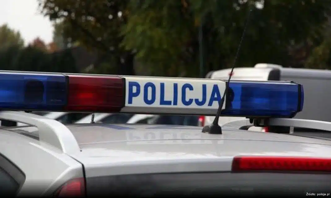 Bezpieczeństwo dzieci podczas ferii zimowych – policjanci prowadzą edukację