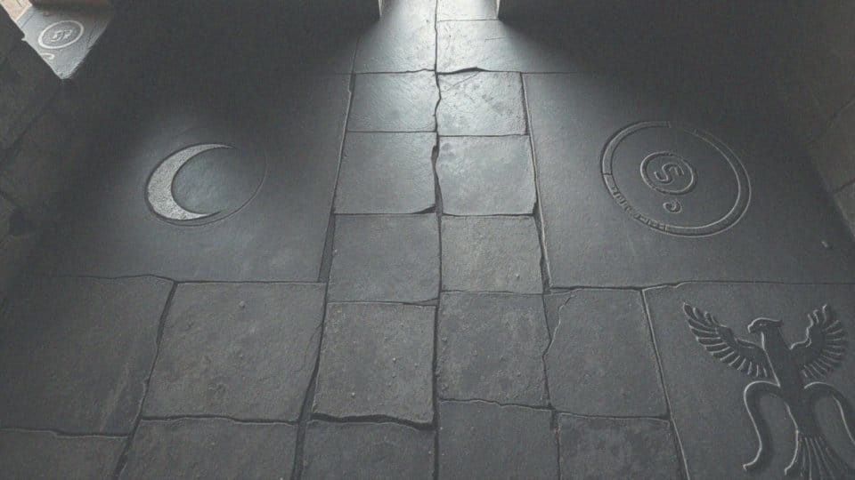 Uncharted 3 zagadka z symbolami – jak je rozwiązać?